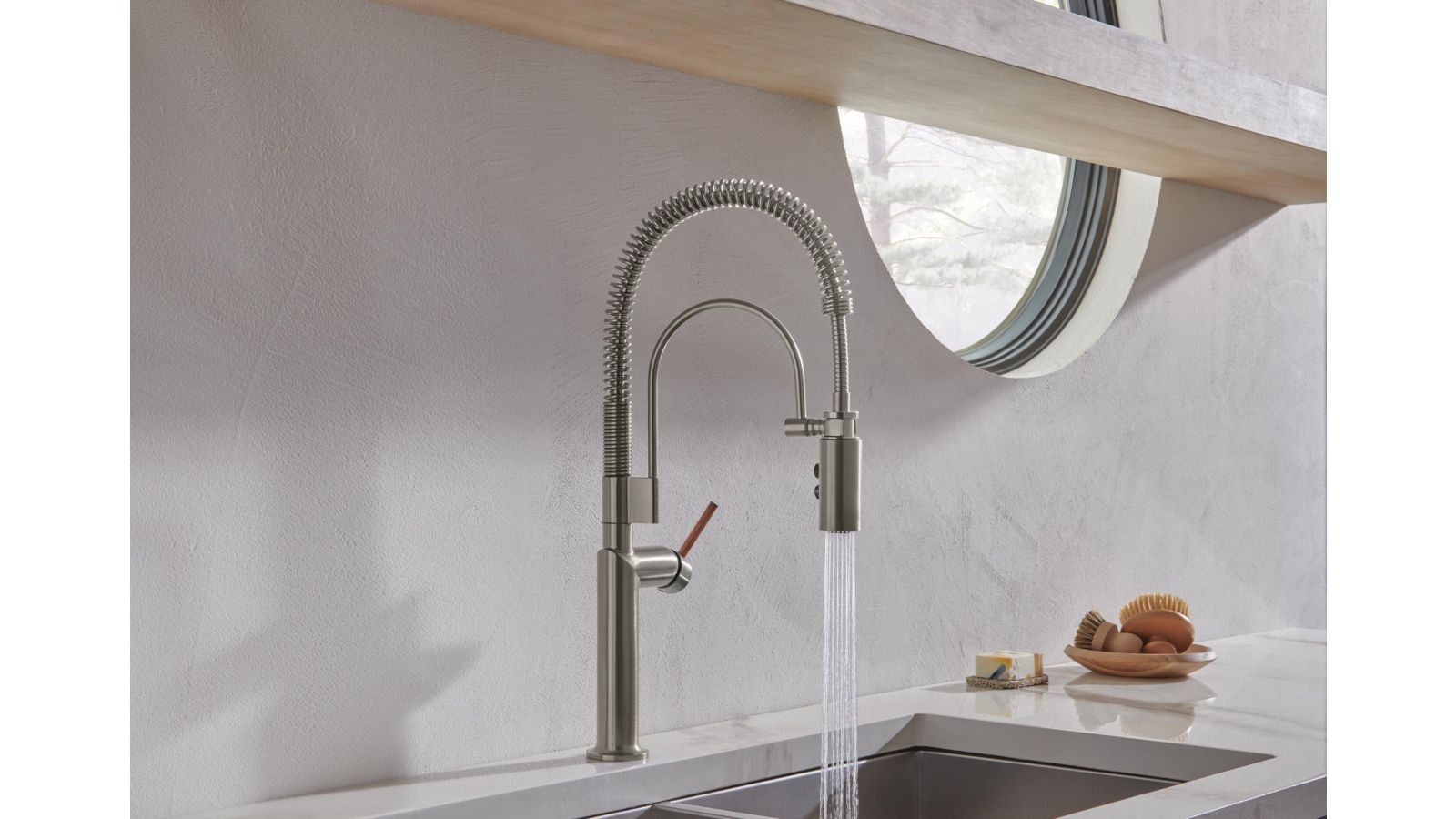  Odin® Semi-Professional Kitchen Faucet